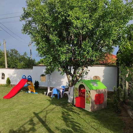 Guesthouse Oasis-شابلا المظهر الخارجي الصورة