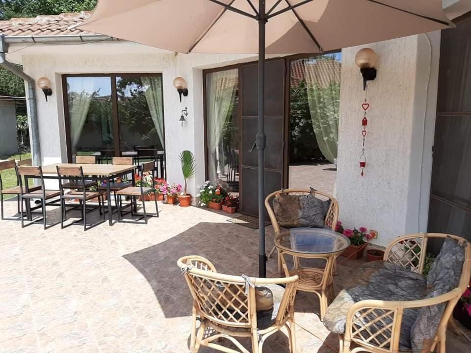 Guesthouse Oasis-شابلا المظهر الخارجي الصورة